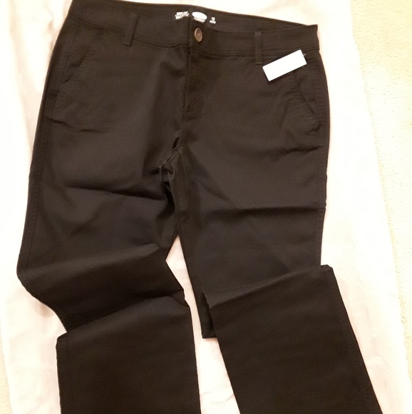 Old Navy Pants - 🆕️Old Navy Bootcut Pants🆕️